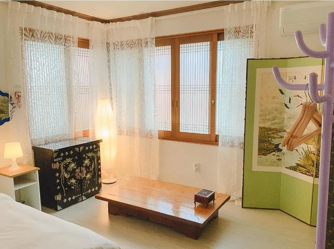بيت للعطل فيلا S Jin House بوسان